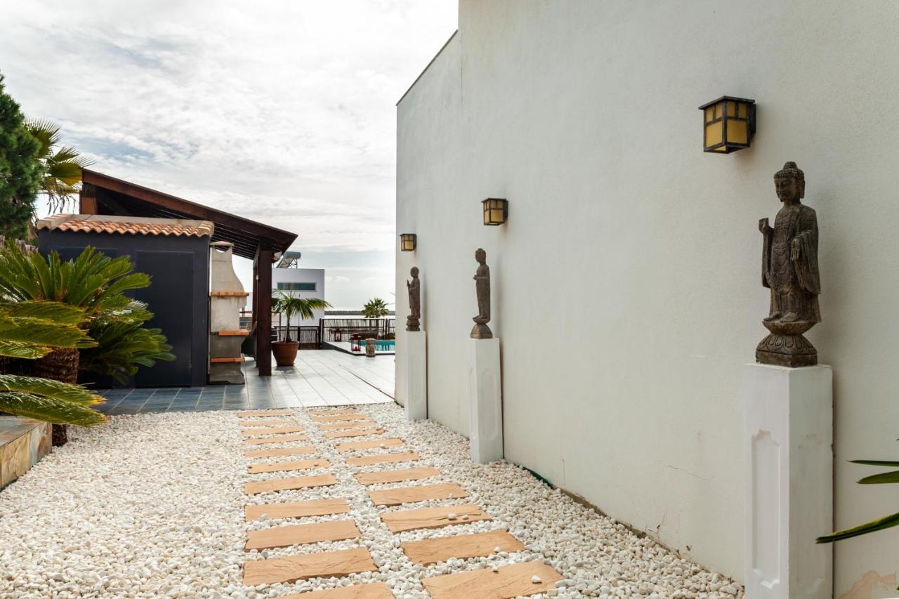 Chalet Con Piscina Privada En ماثاغون المظهر الخارجي الصورة