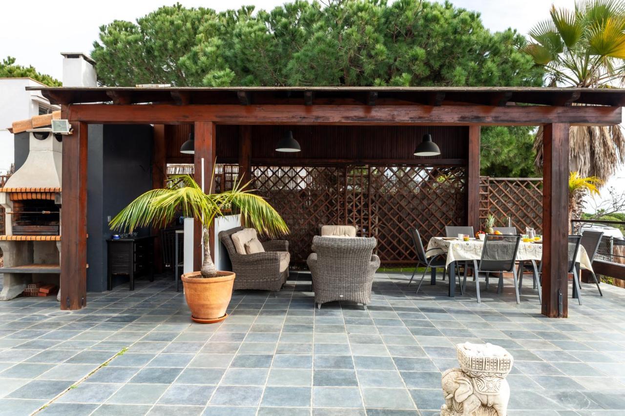 Chalet Con Piscina Privada En ماثاغون المظهر الخارجي الصورة