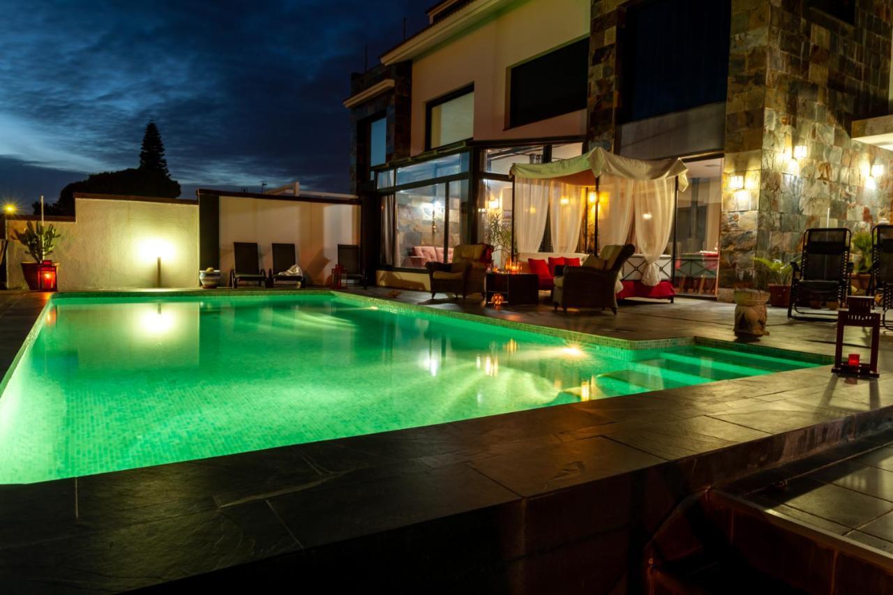 Chalet Con Piscina Privada En ماثاغون المظهر الخارجي الصورة